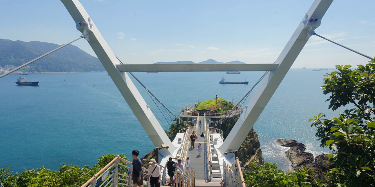 Songdo Yonggung Suspension Bridge เดินรับลมทะเล บนสะพานแขวนแห่งปูซาน