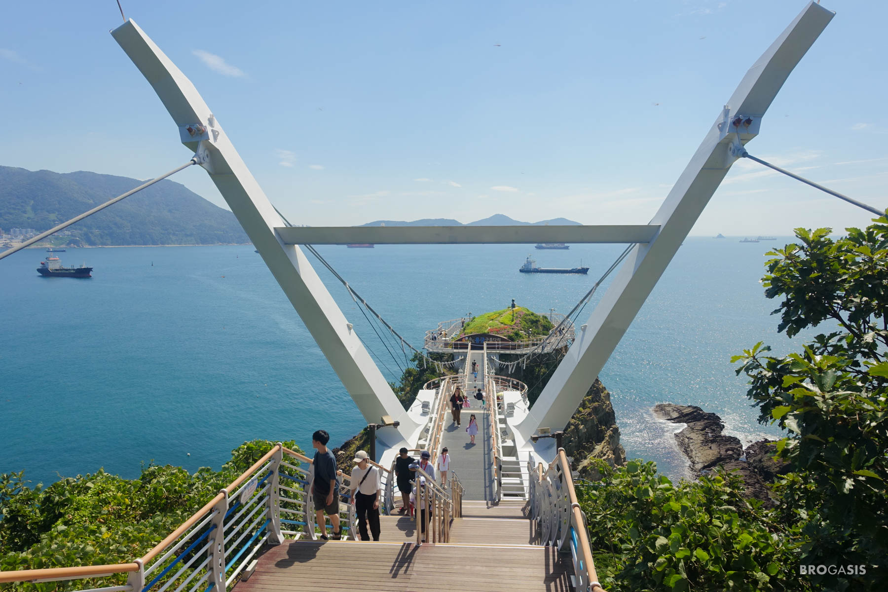 Songdo Yonggung Suspension Bridge เดินรับลมทะเล บนสะพานแขวนแห่งปูซาน